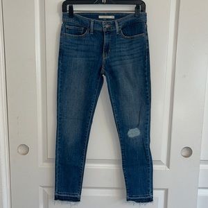 Levi’s 711 Skinny Jeans size 27